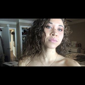 Meet your Posher, Sabrina